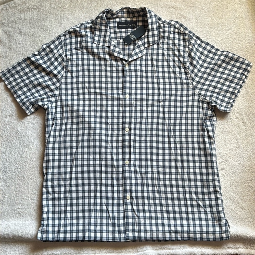 Abercrombie & Fitch button down shirt (XXL)